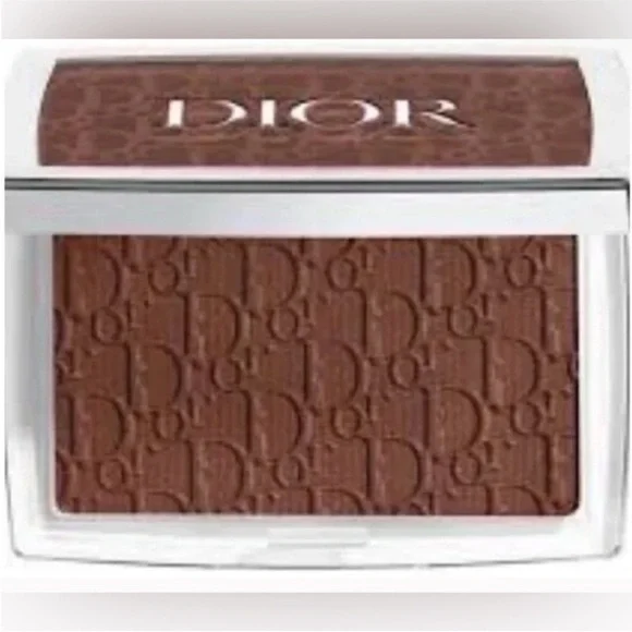 DIOR Rosy Glow Blush • Berry 006 • Mahogany 020 - Picture 5 of 7